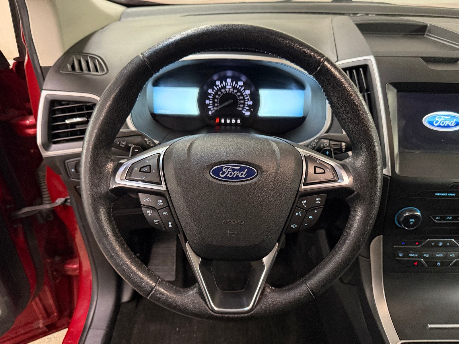 Thumbnail: 2020 Ford Edge - 4
