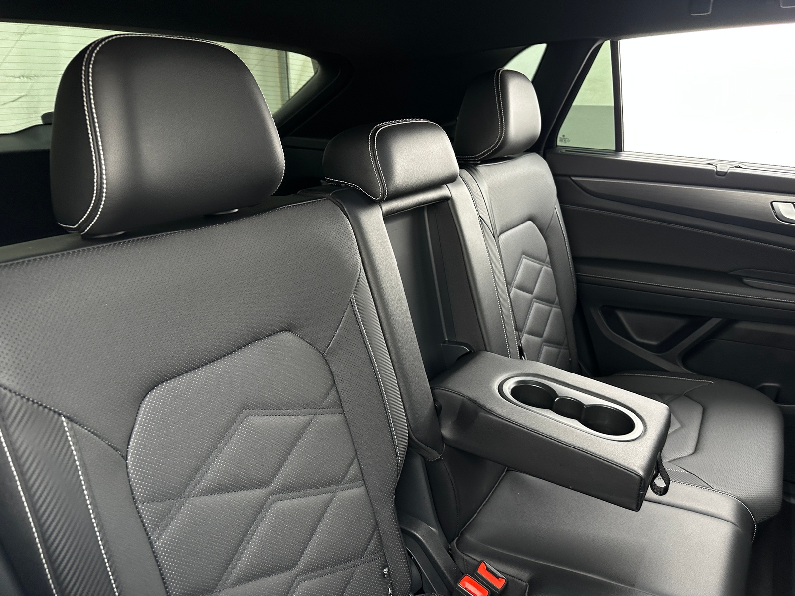 Thumbnail: 2024 Volkswagen Atlas - 5