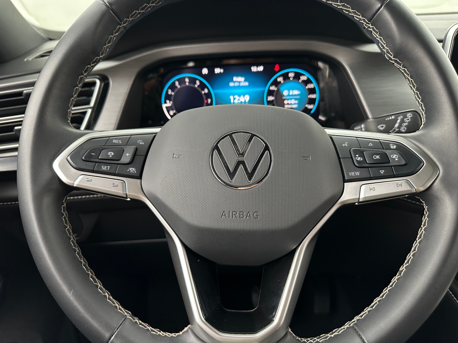 Thumbnail: 2024 Volkswagen Atlas - 4