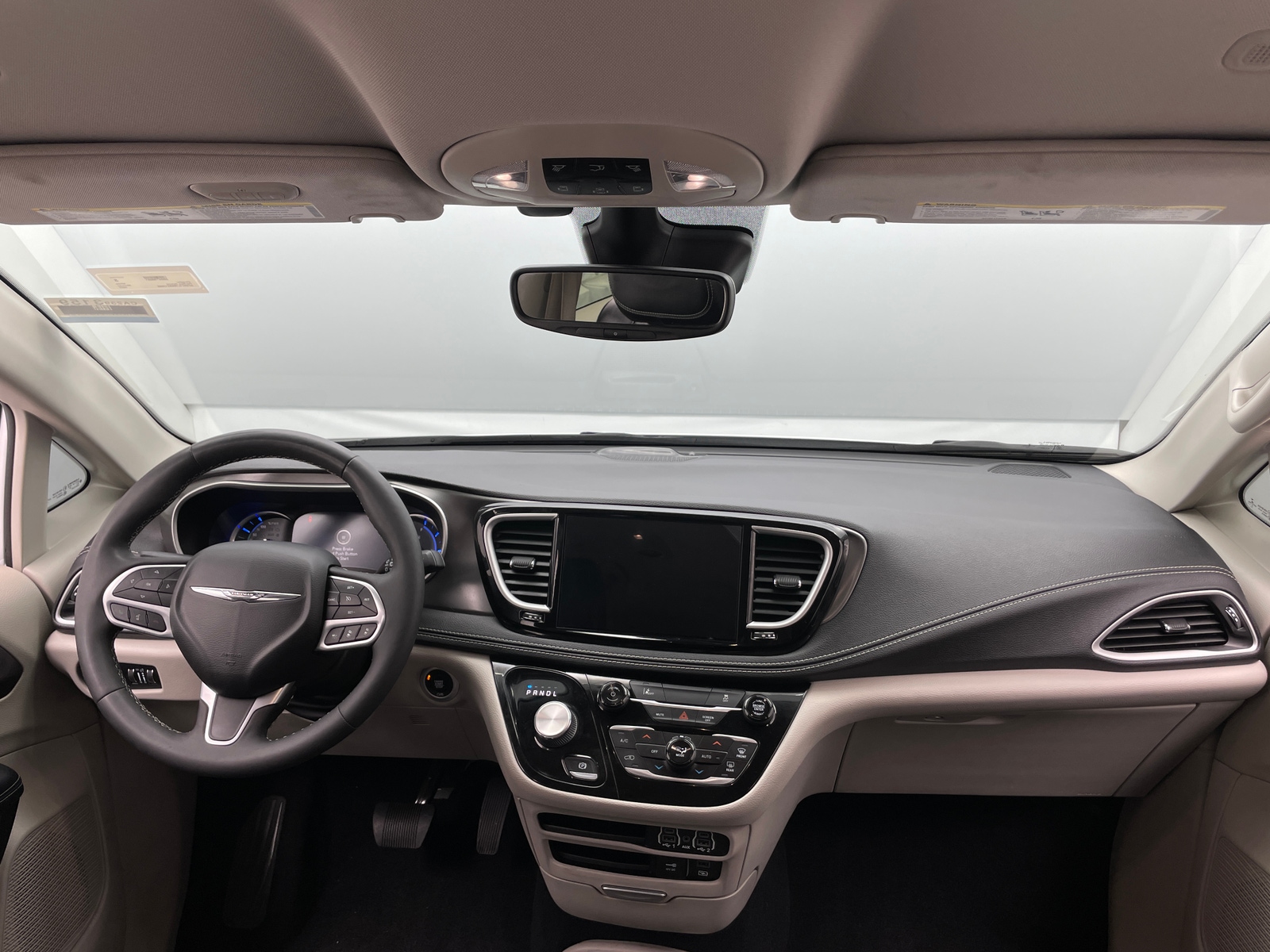 Thumbnail: 2022 Chrysler Pacifica - 2