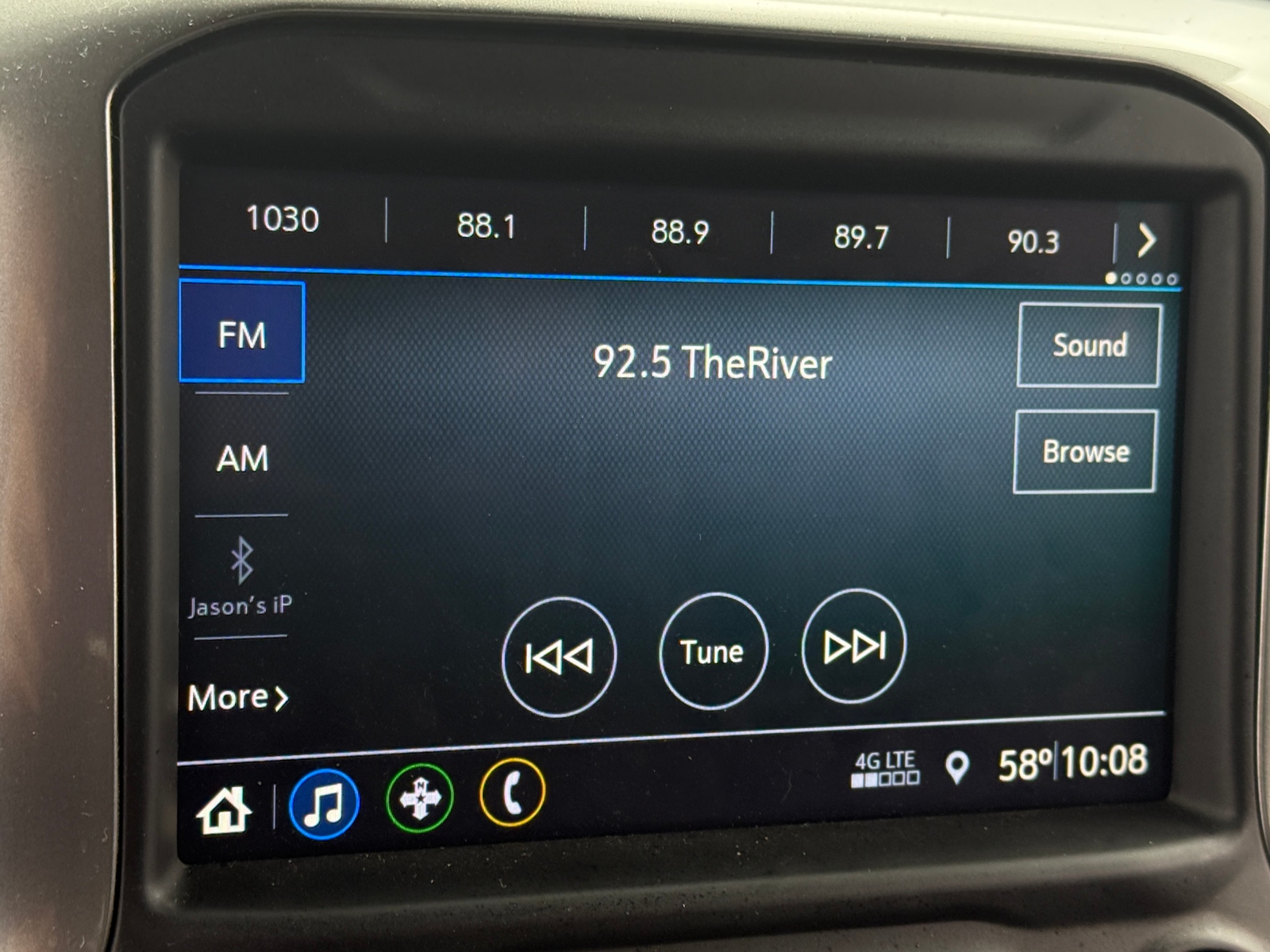 Thumbnail: 2019 Chevrolet Silverado 1500 - 4