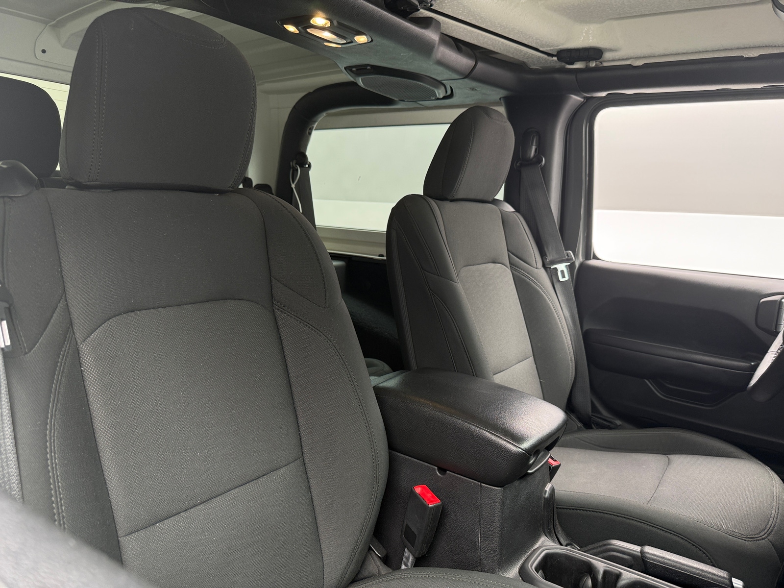 Thumbnail: 2019 Jeep Wrangler - 2