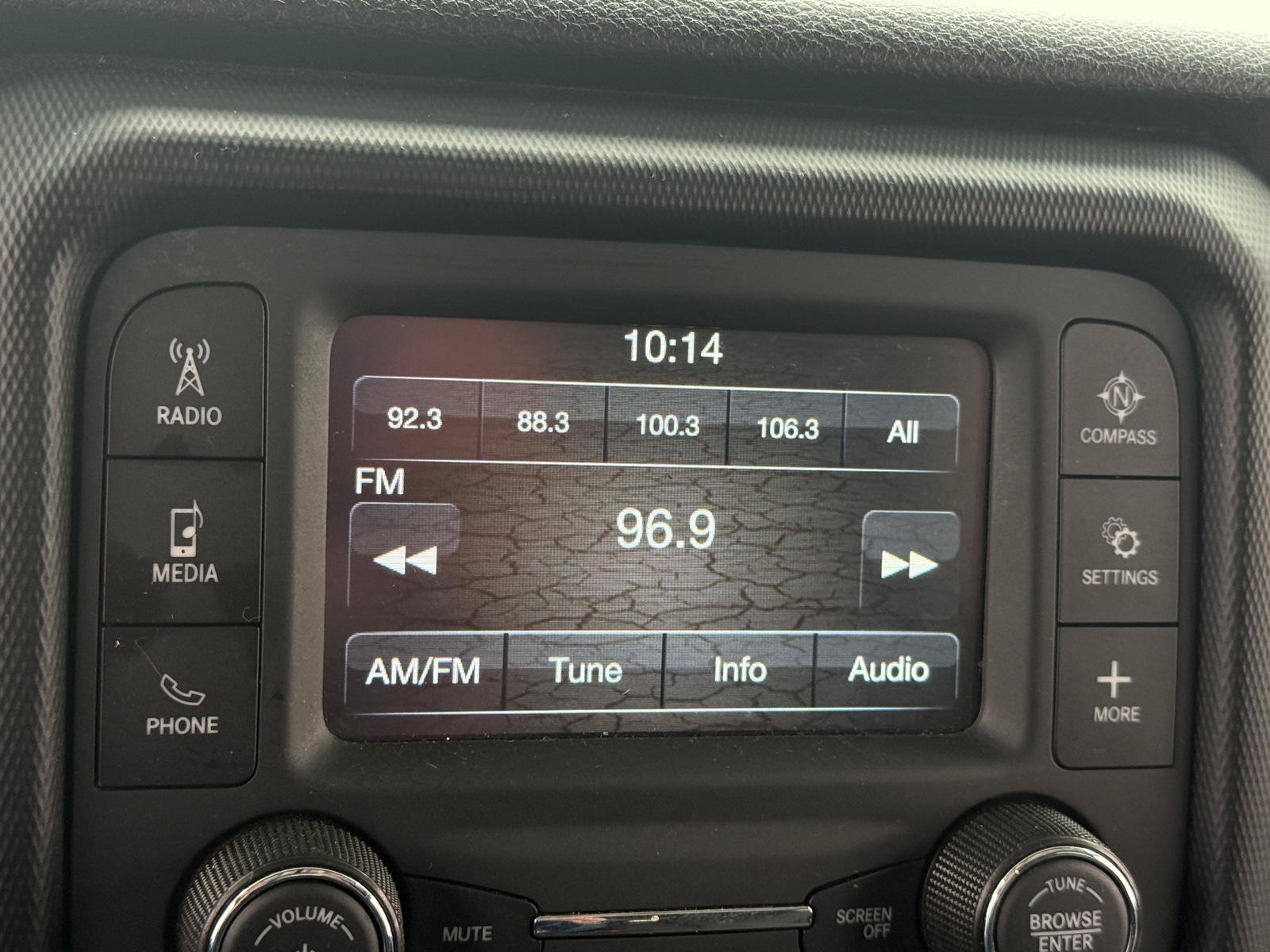 Thumbnail: 2019 Jeep Wrangler - 4