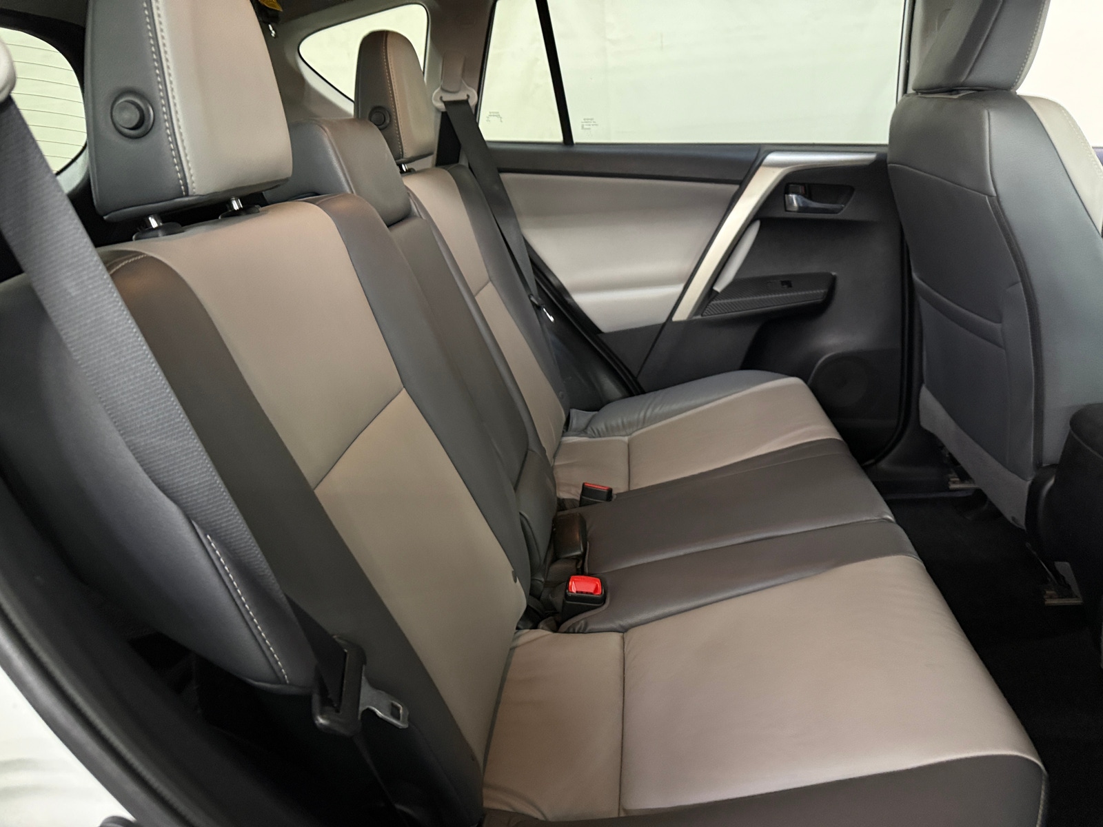 Thumbnail: 2015 Toyota RAV4 - 5
