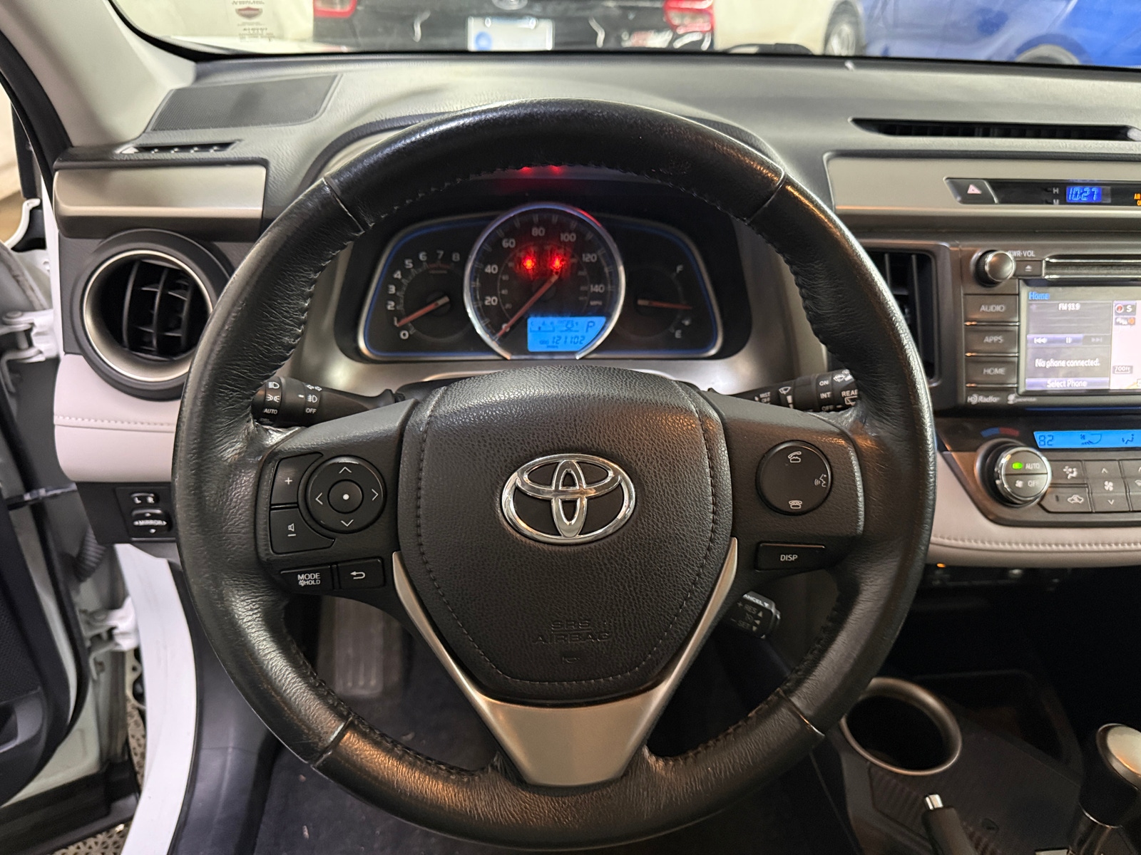 Thumbnail: 2015 Toyota RAV4 - 4
