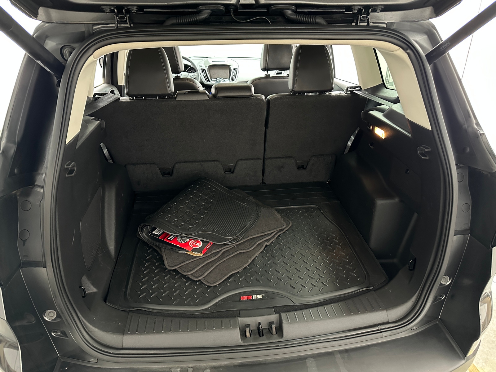 Thumbnail: 2017 Ford Escape - 6