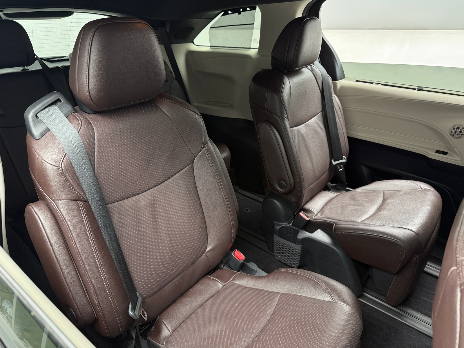 Thumbnail: 2023 Toyota Sienna - 5
