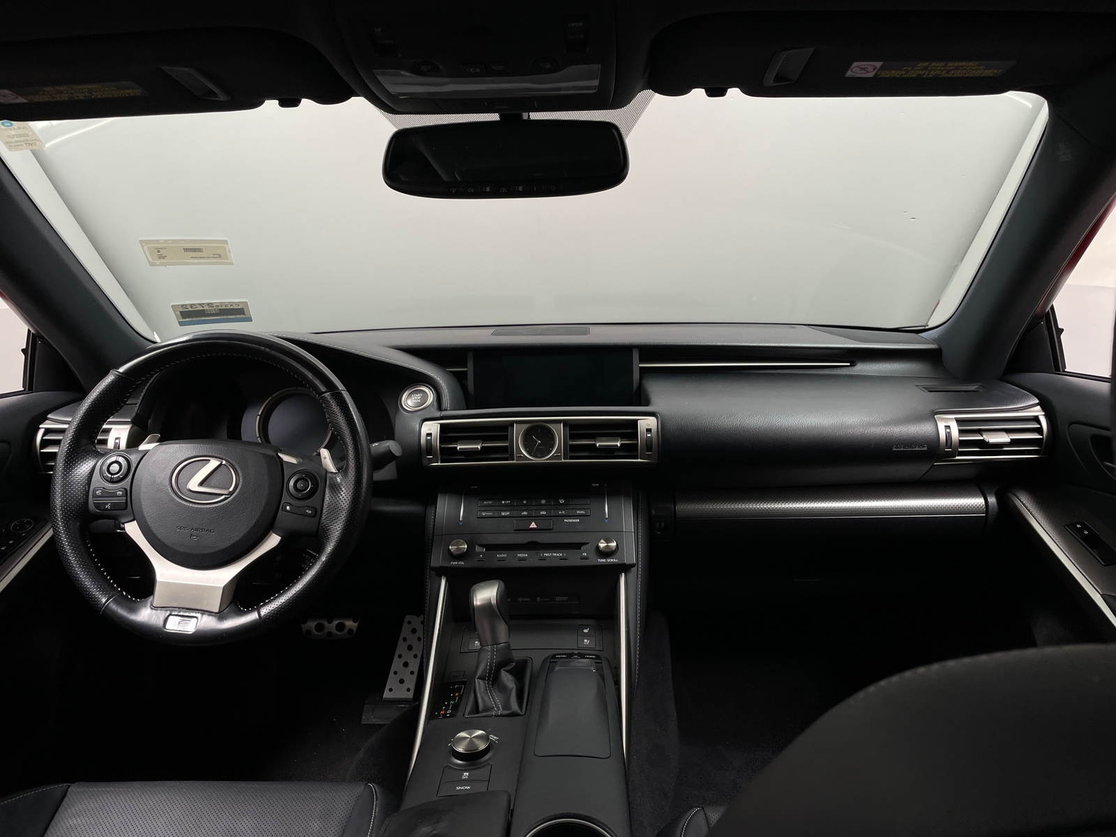 Thumbnail: 2016 Lexus IS - 2