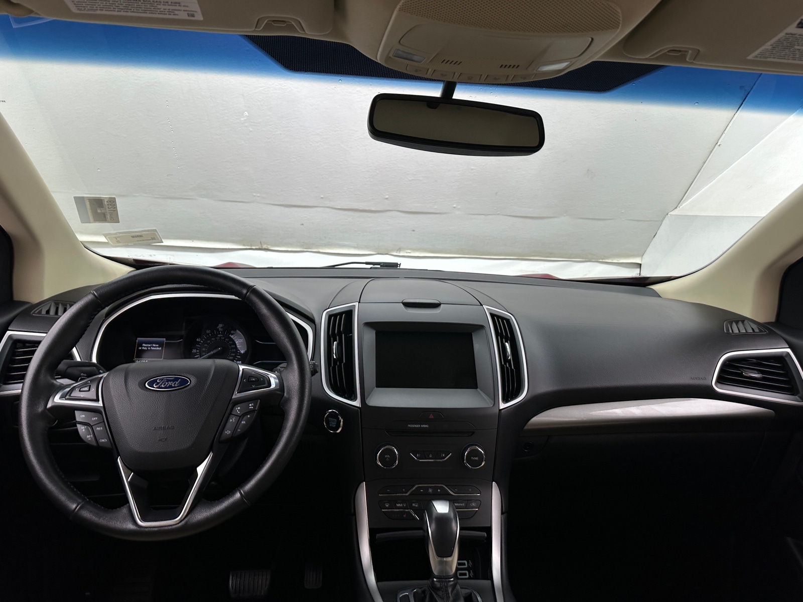 Thumbnail: 2017 Ford Edge - 2