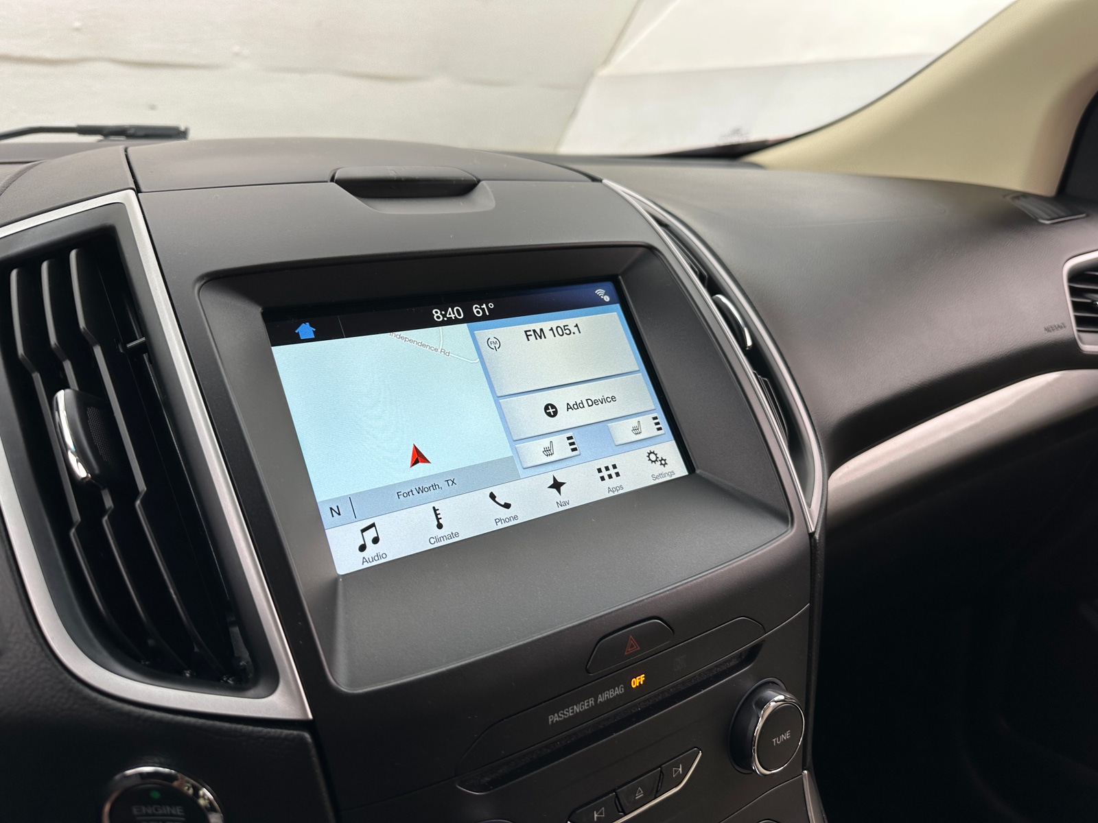 Thumbnail: 2017 Ford Edge - 3