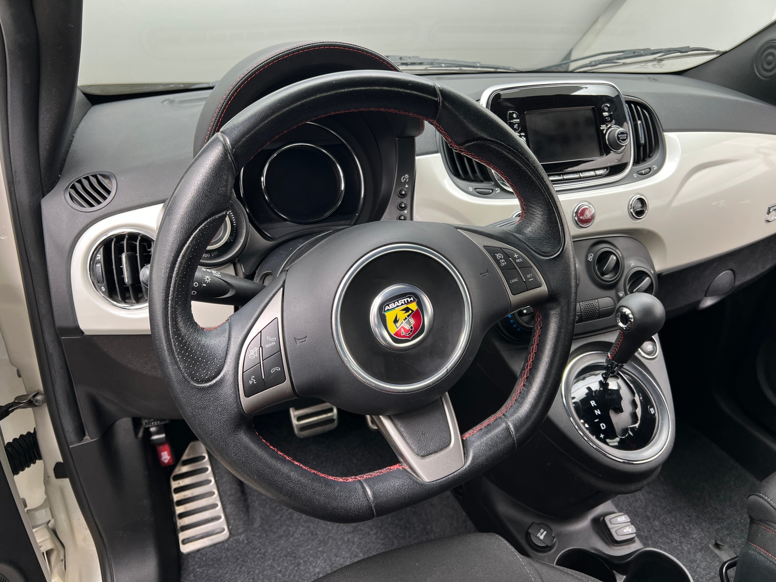 Thumbnail: 2017 Fiat 500 - 5