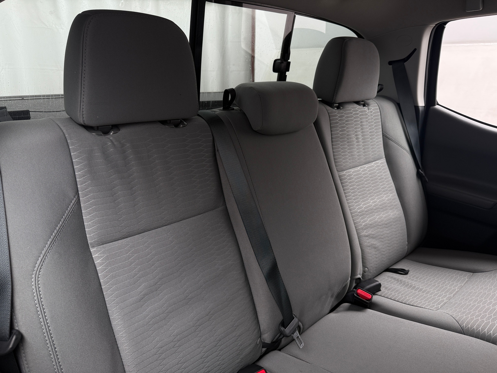 Thumbnail: 2016 Toyota Tacoma - 6