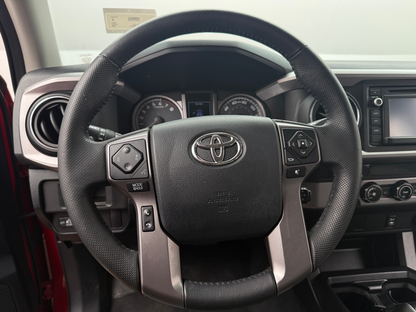 Thumbnail: 2016 Toyota Tacoma - 5