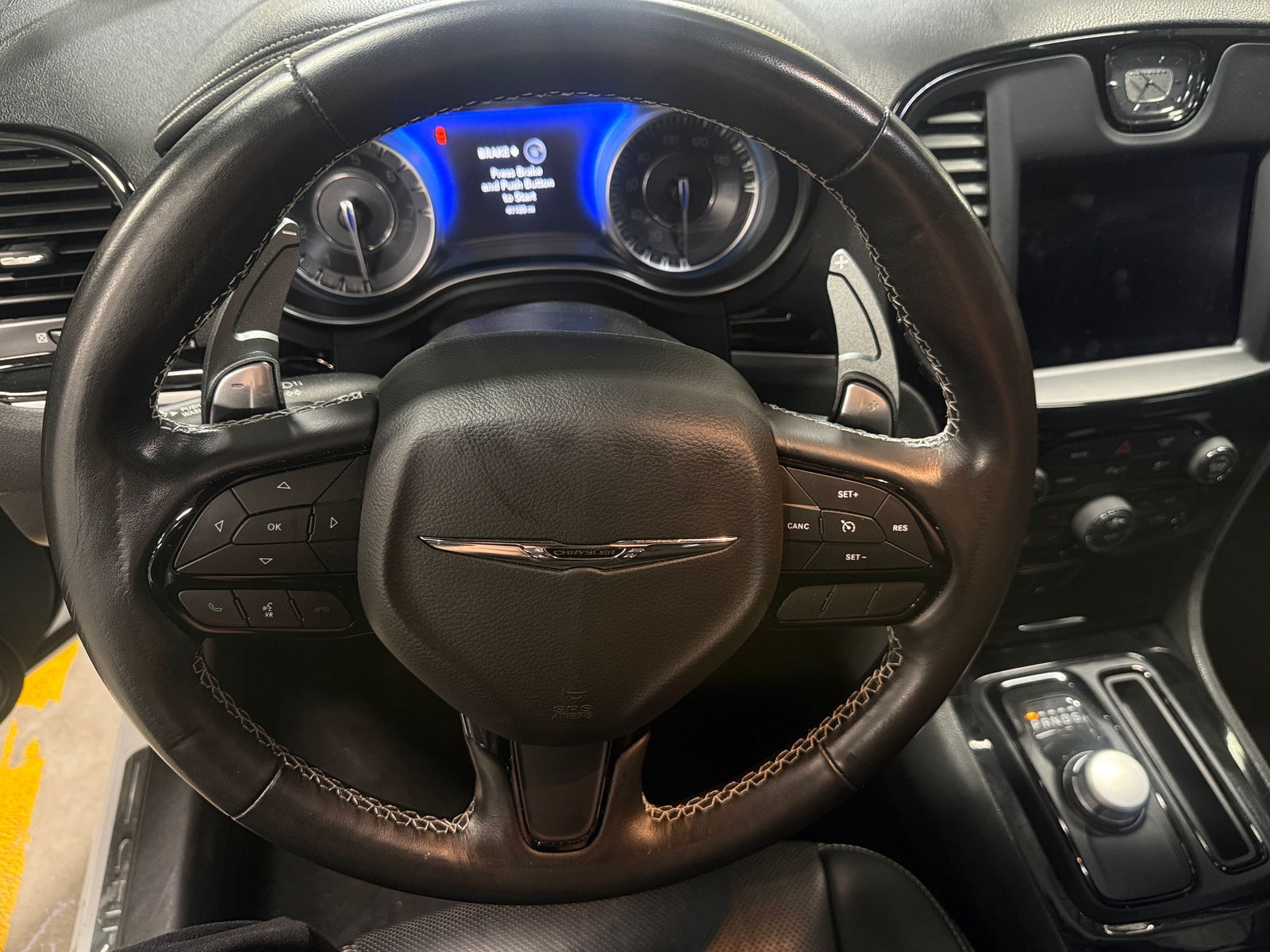 Thumbnail: 2021 Chrysler 300 - 4
