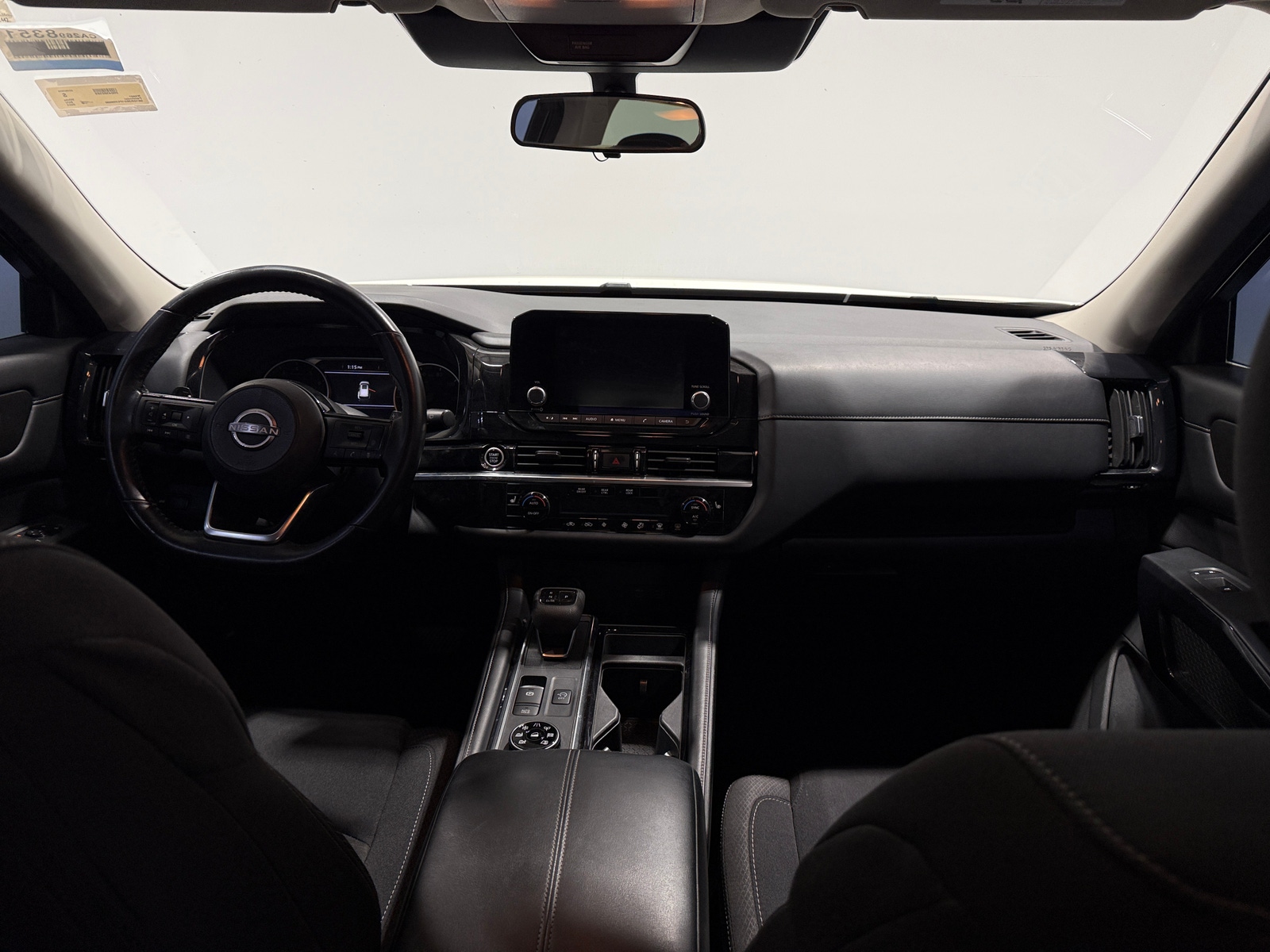 Thumbnail: 2023 Nissan Pathfinder - 3