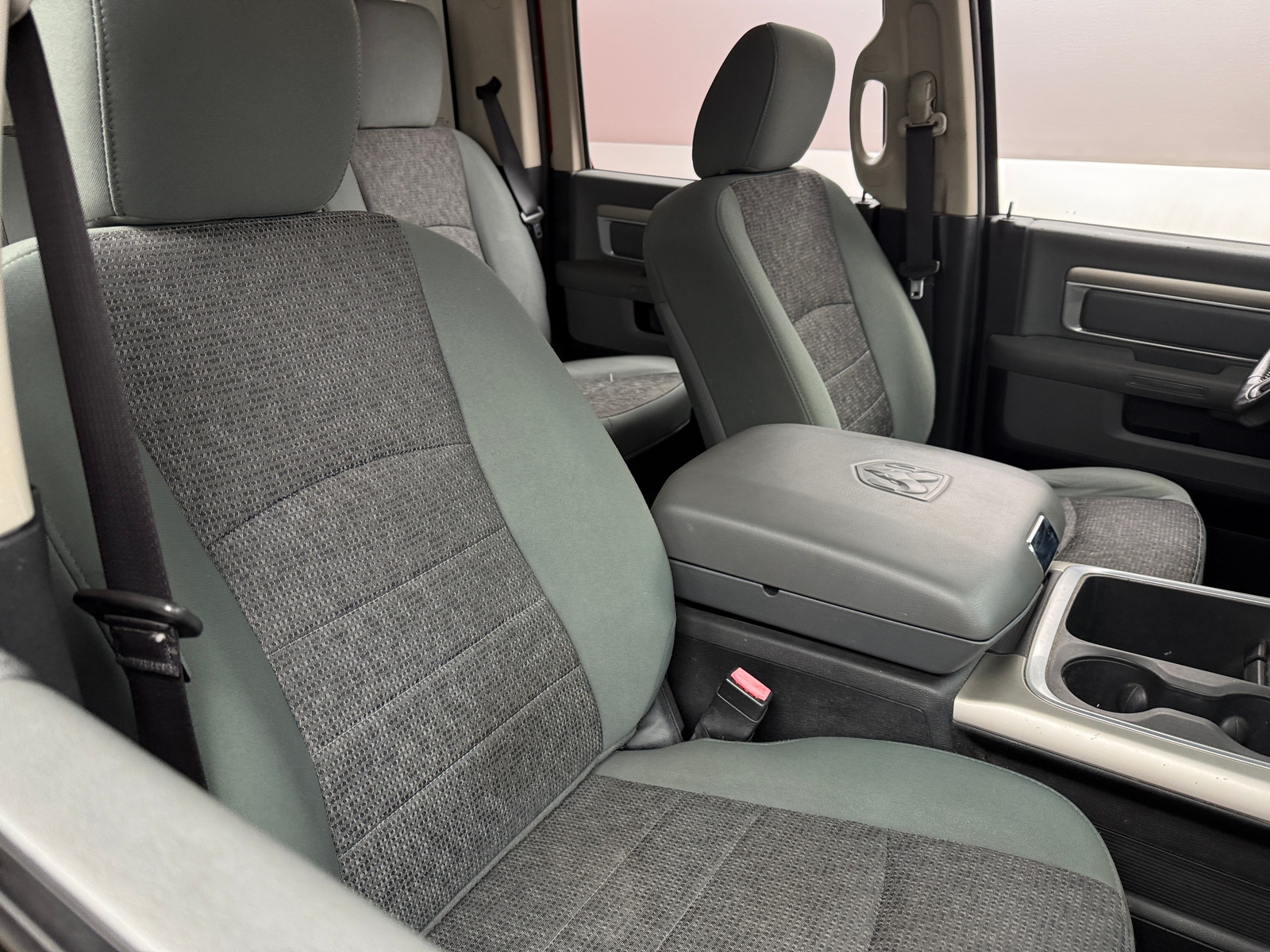 Thumbnail: 2016 RAM 1500 - 2