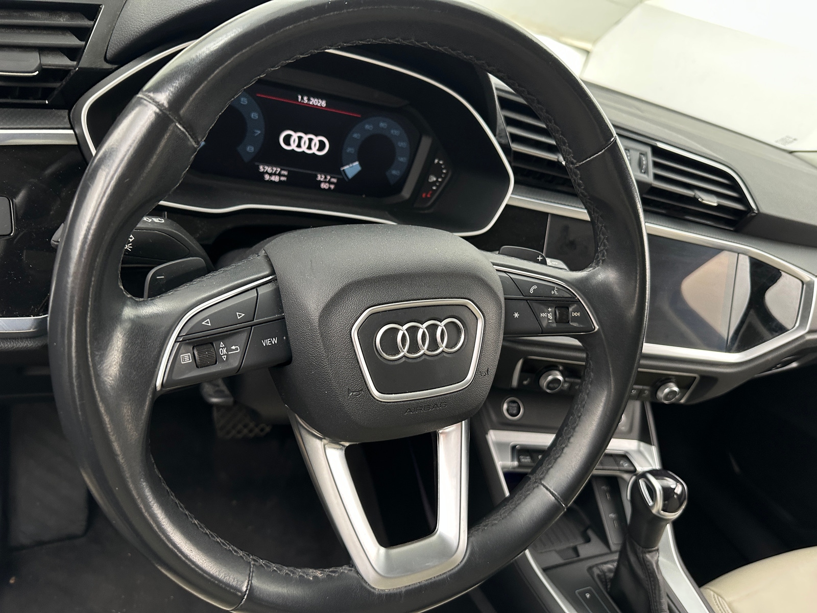 Thumbnail: 2023 Audi Q3 - 4