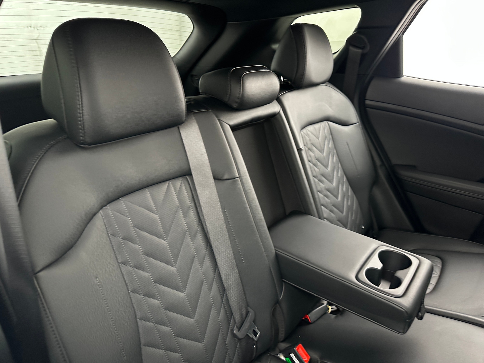 Thumbnail: 2025 Kia Sportage - 5