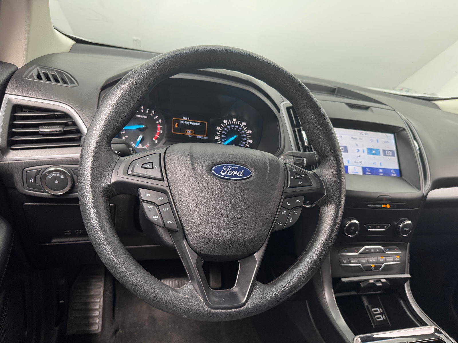 Thumbnail: 2020 Ford Edge - 5