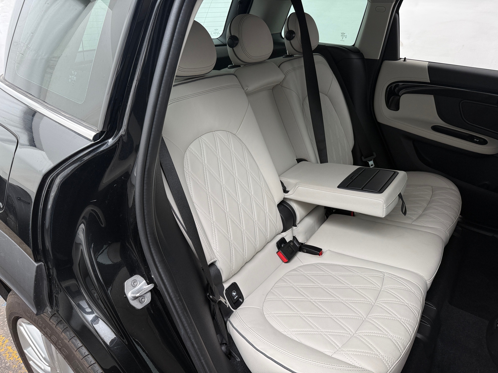 Thumbnail: 2024 MINI Cooper Countryman - 6