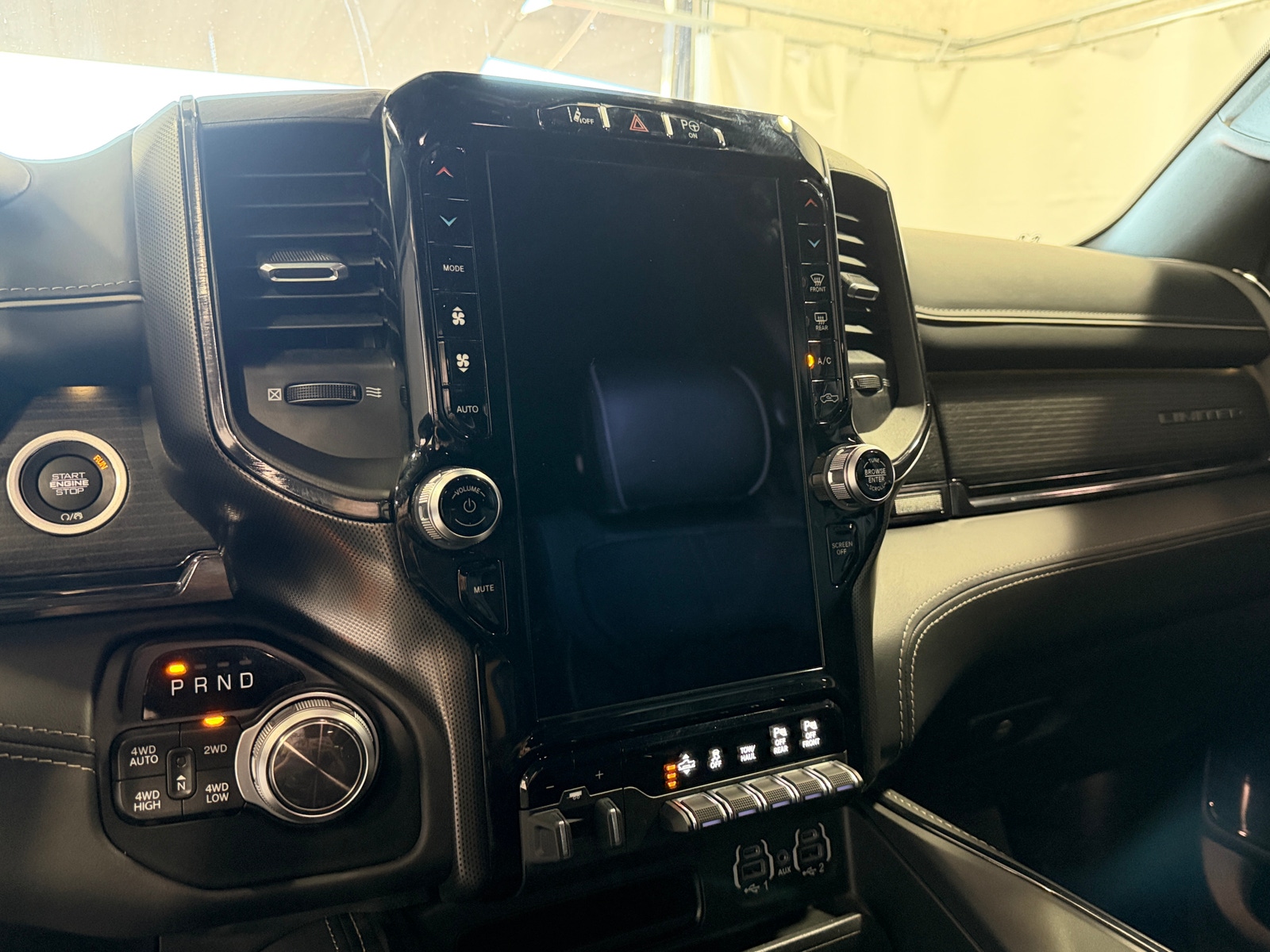 Thumbnail: 2022 RAM 1500 - 3