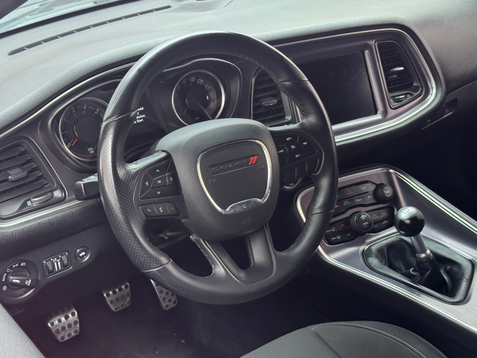 Thumbnail: 2018 Dodge Challenger - 3