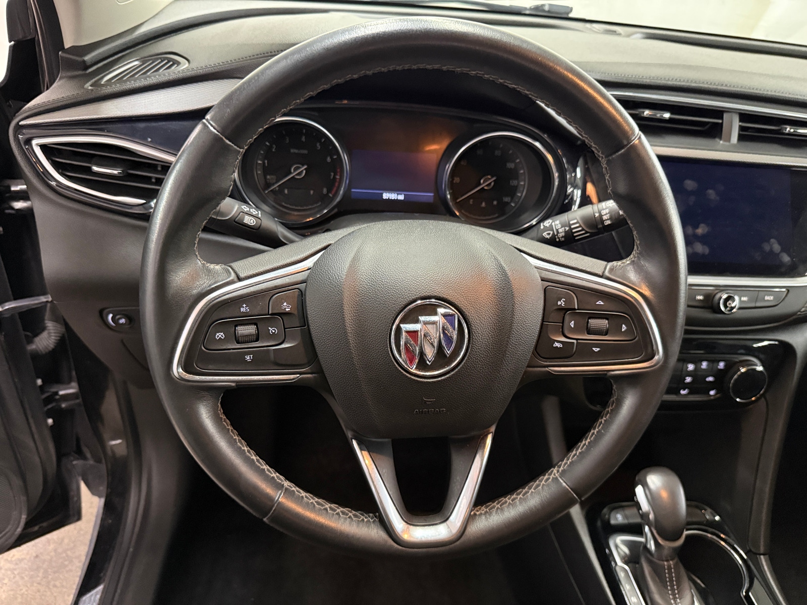Thumbnail: 2020 Buick Encore GX - 4