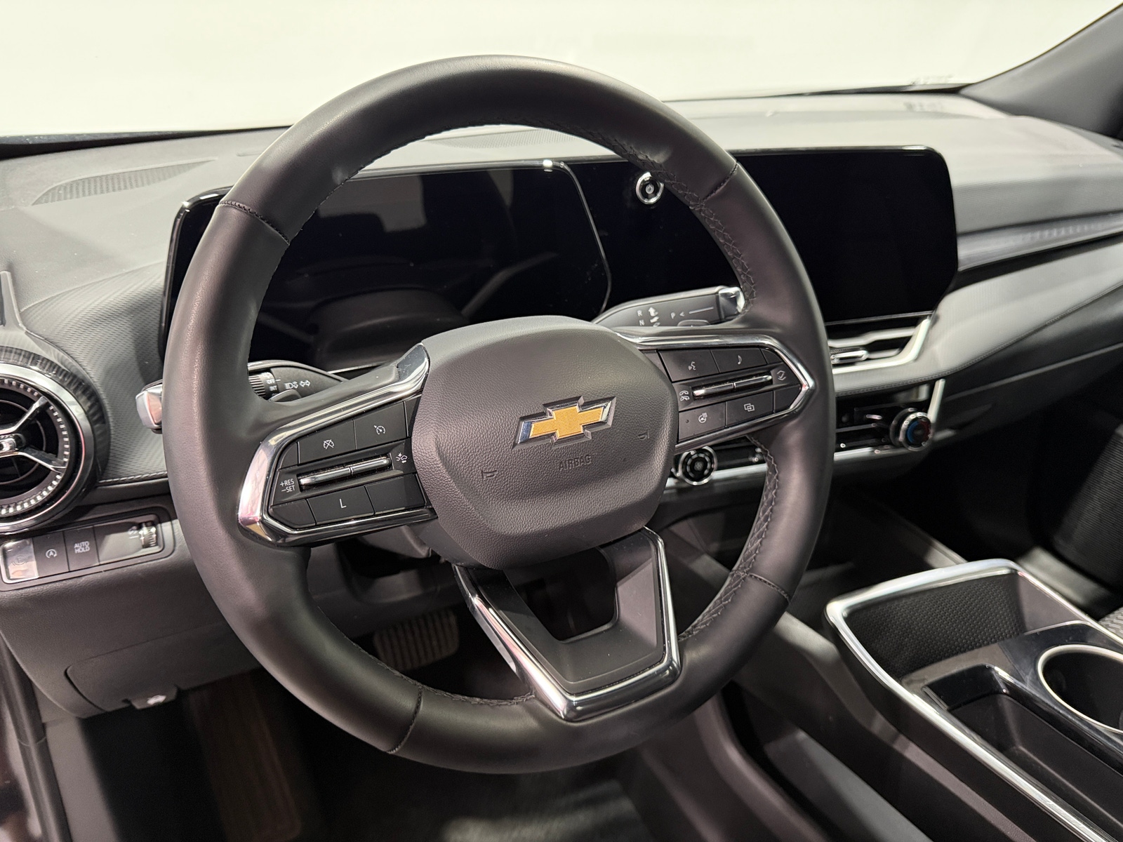 Thumbnail: 2025 Chevrolet Equinox - 5