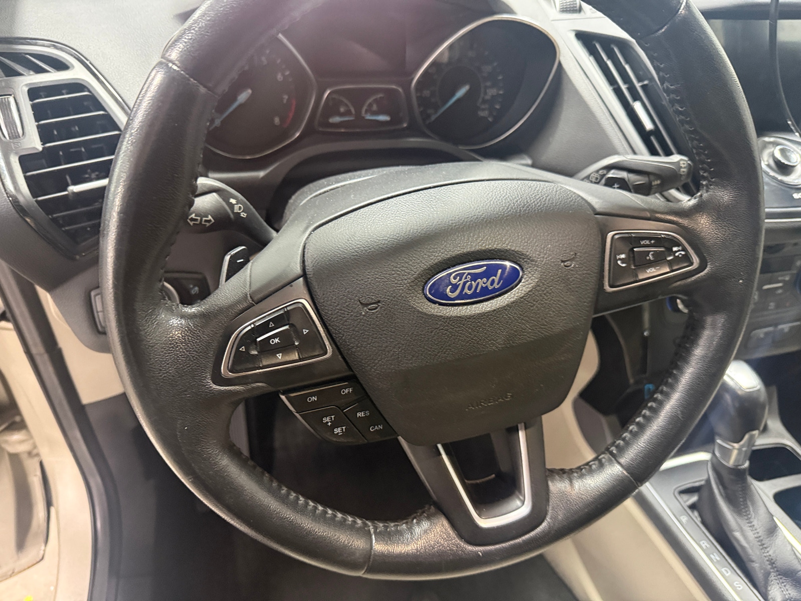 Thumbnail: 2017 Ford Escape - 4