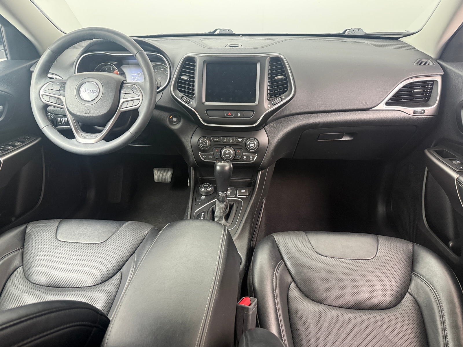 Thumbnail: 2022 Jeep Cherokee - 2