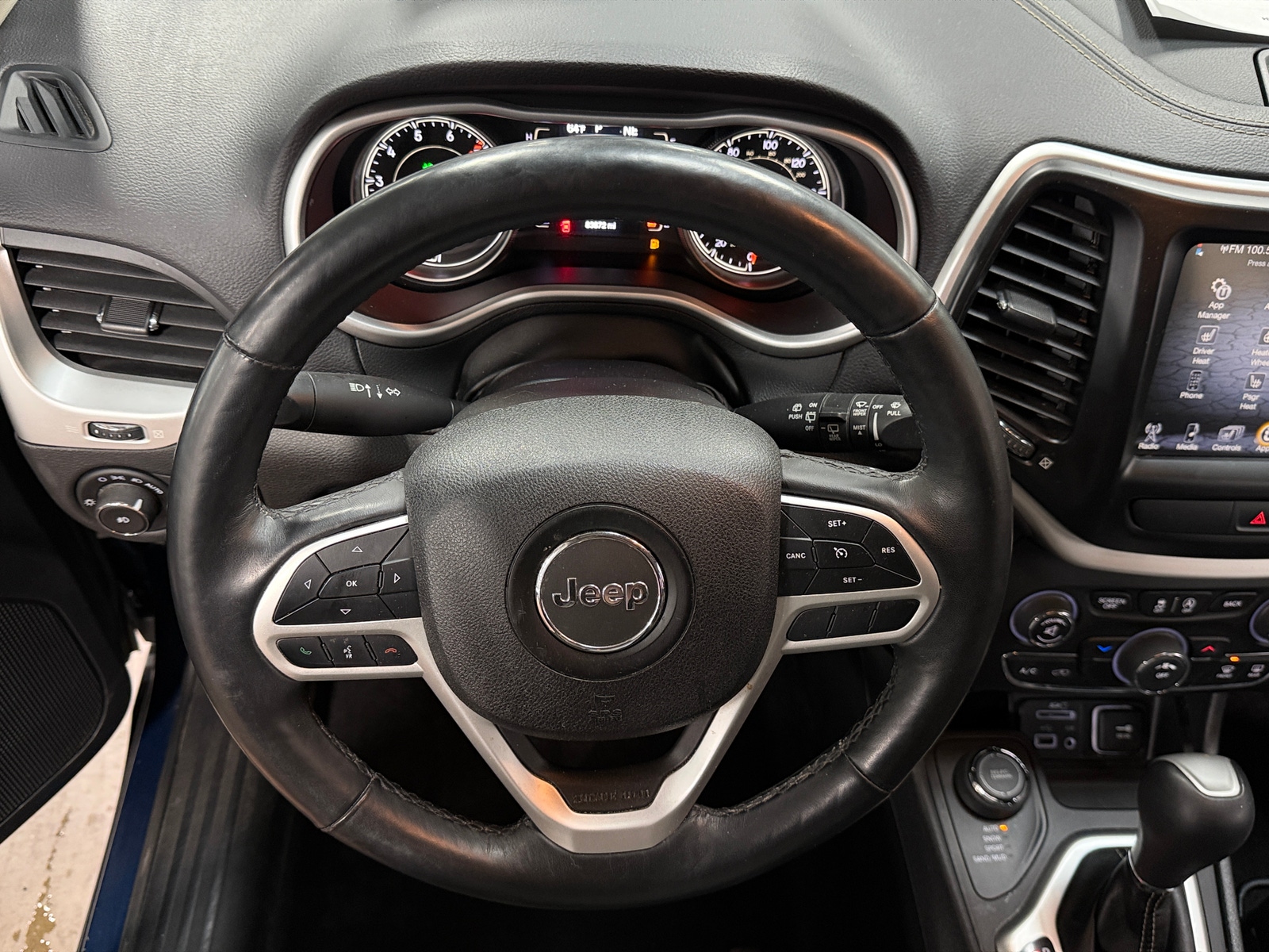 Thumbnail: 2018 Jeep Cherokee - 5