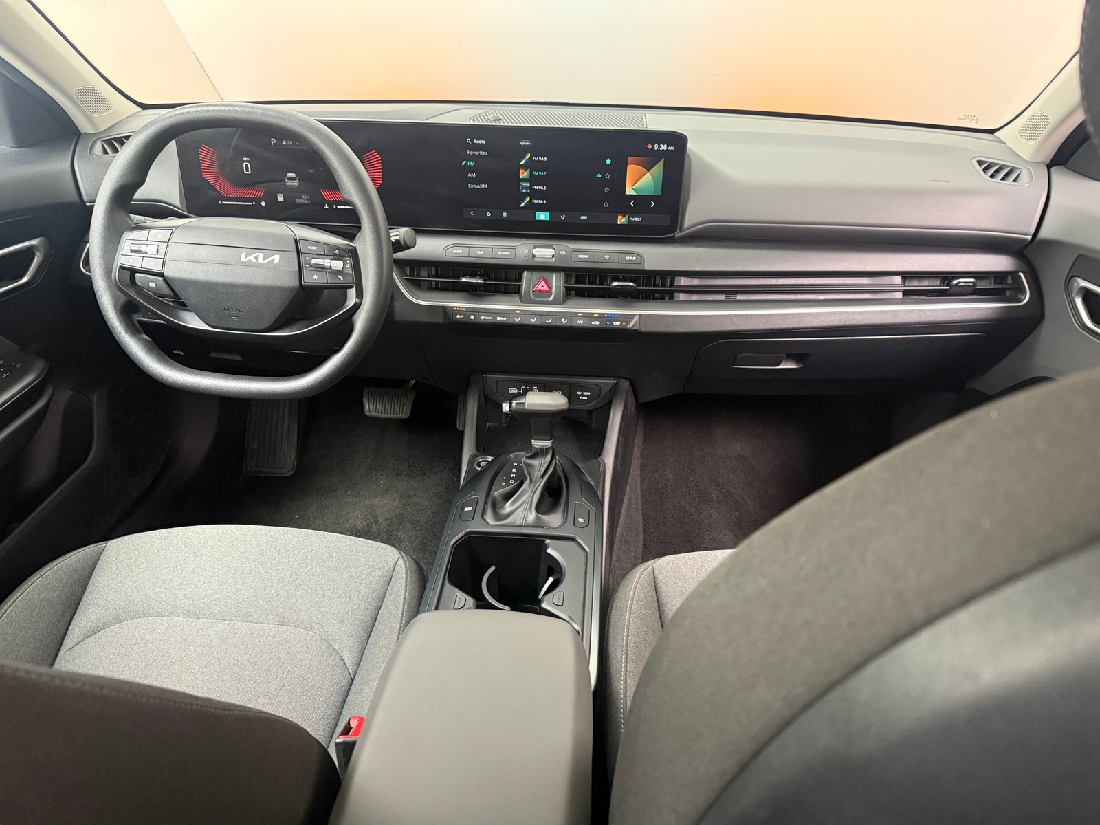 Thumbnail: 2025 Kia K4 - 3