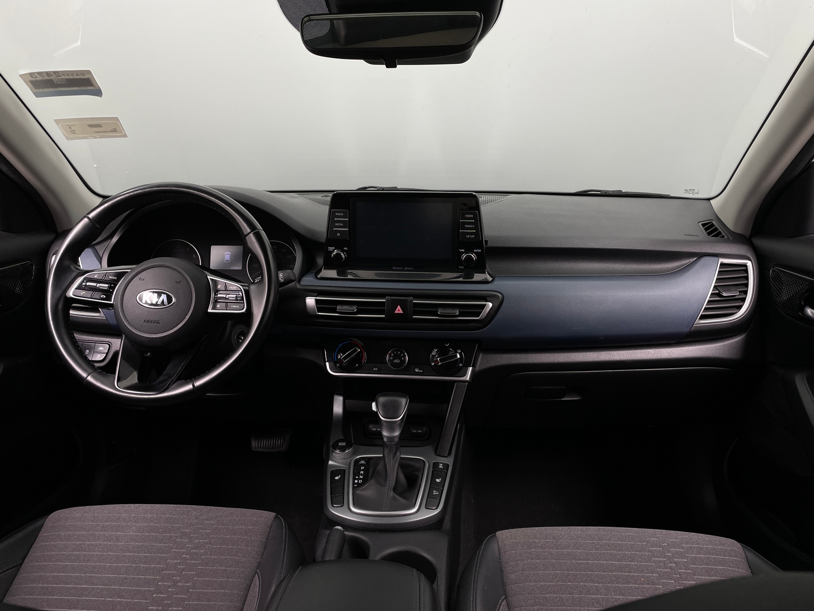 Thumbnail: 2021 Kia Seltos - 3