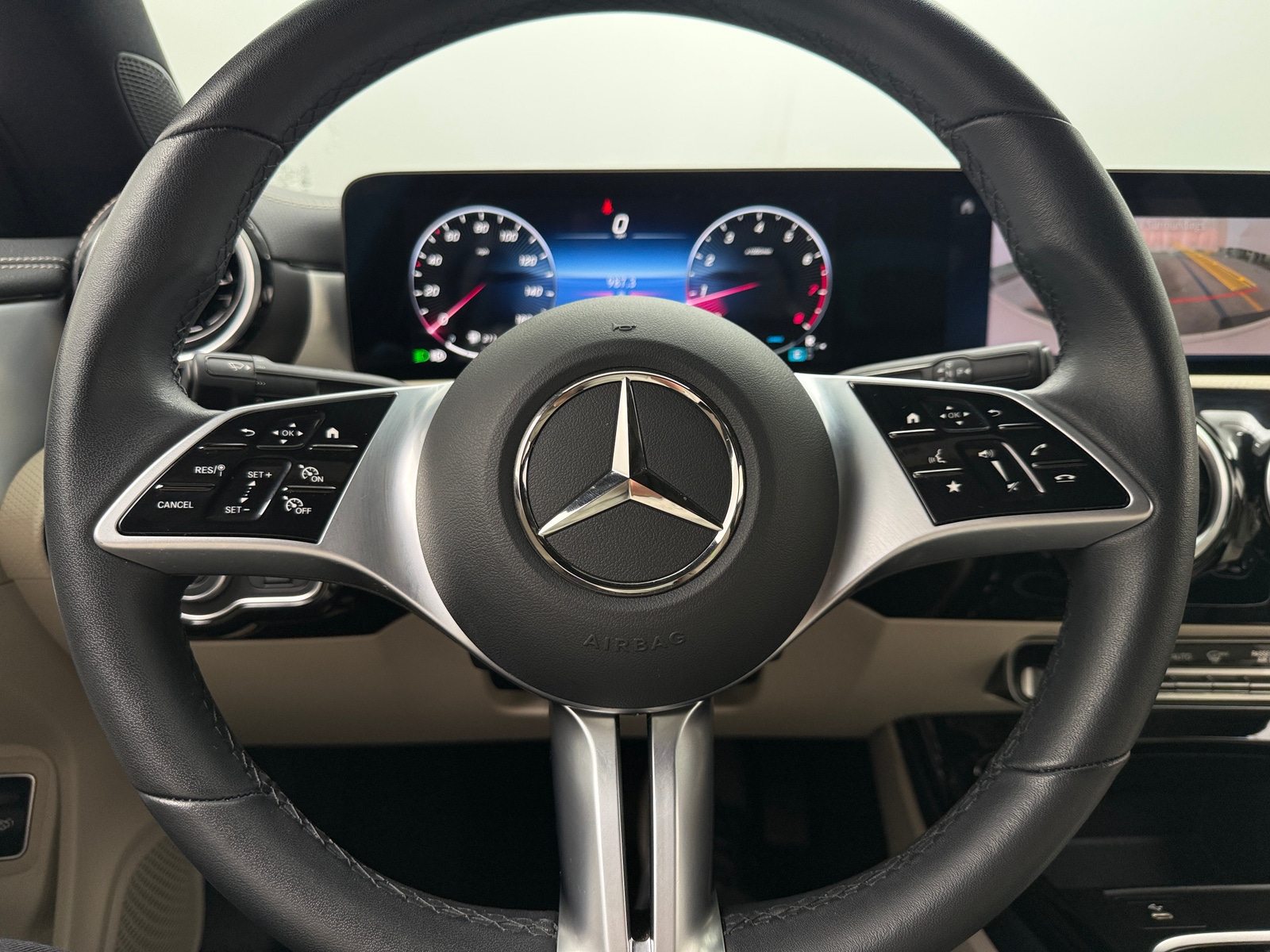 Thumbnail: 2025 Mercedes-Benz CLA - 4