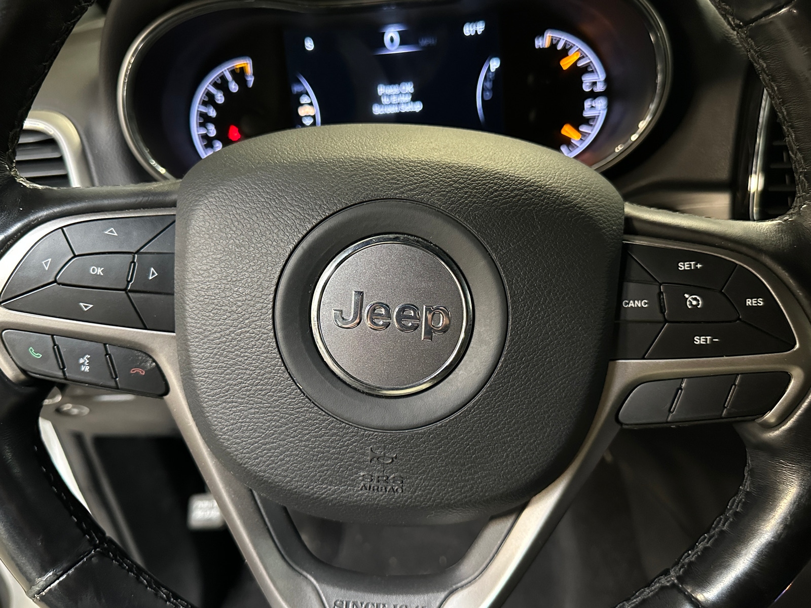 Thumbnail: 2021 Jeep Grand Cherokee - 4