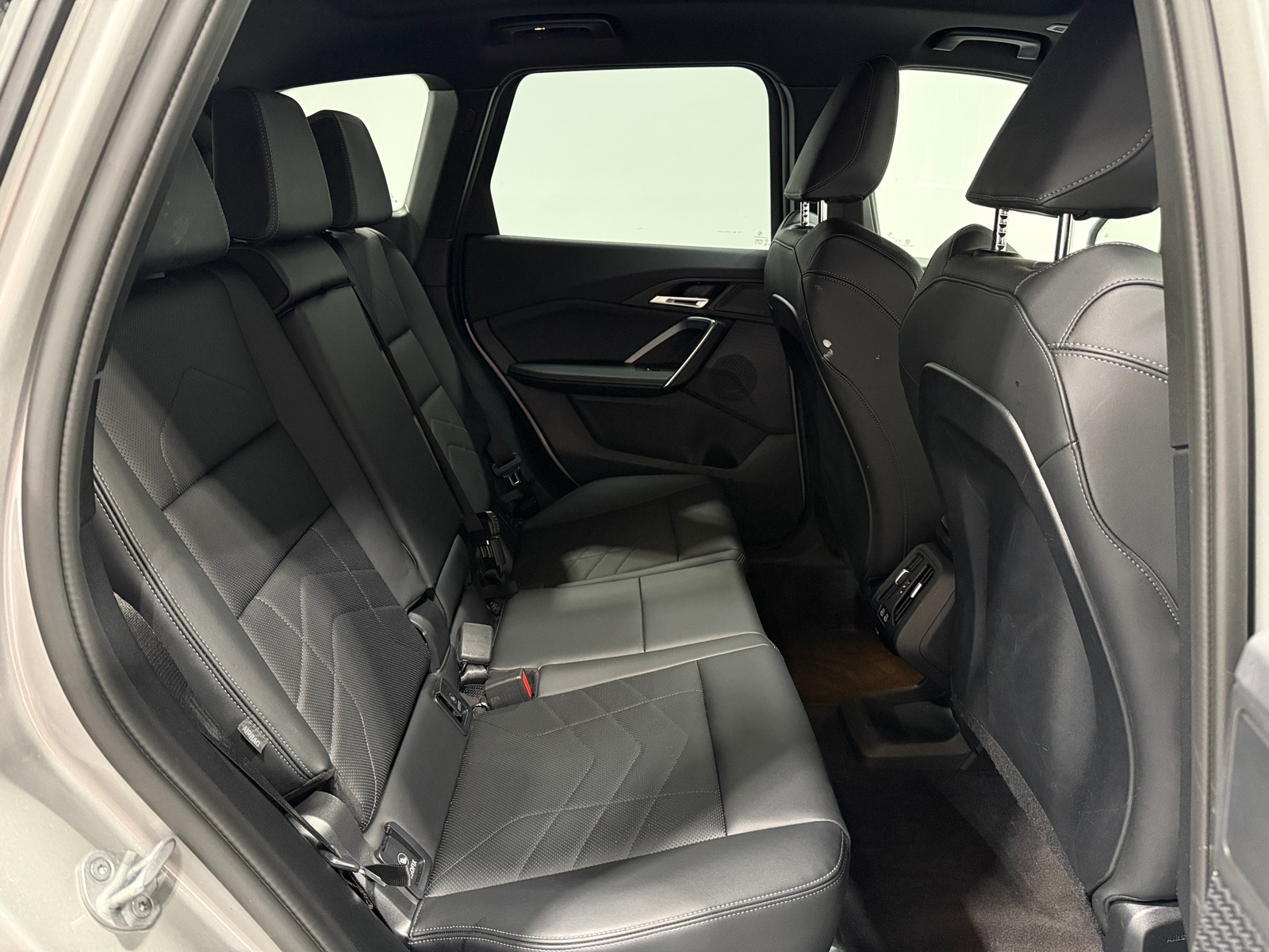 Thumbnail: 2025 BMW X1 - 5