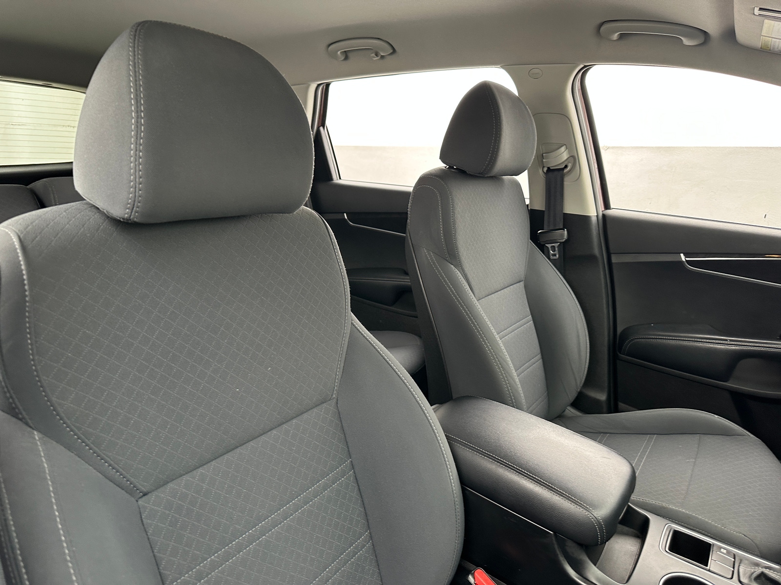 Thumbnail: 2018 Kia Sorento - 2
