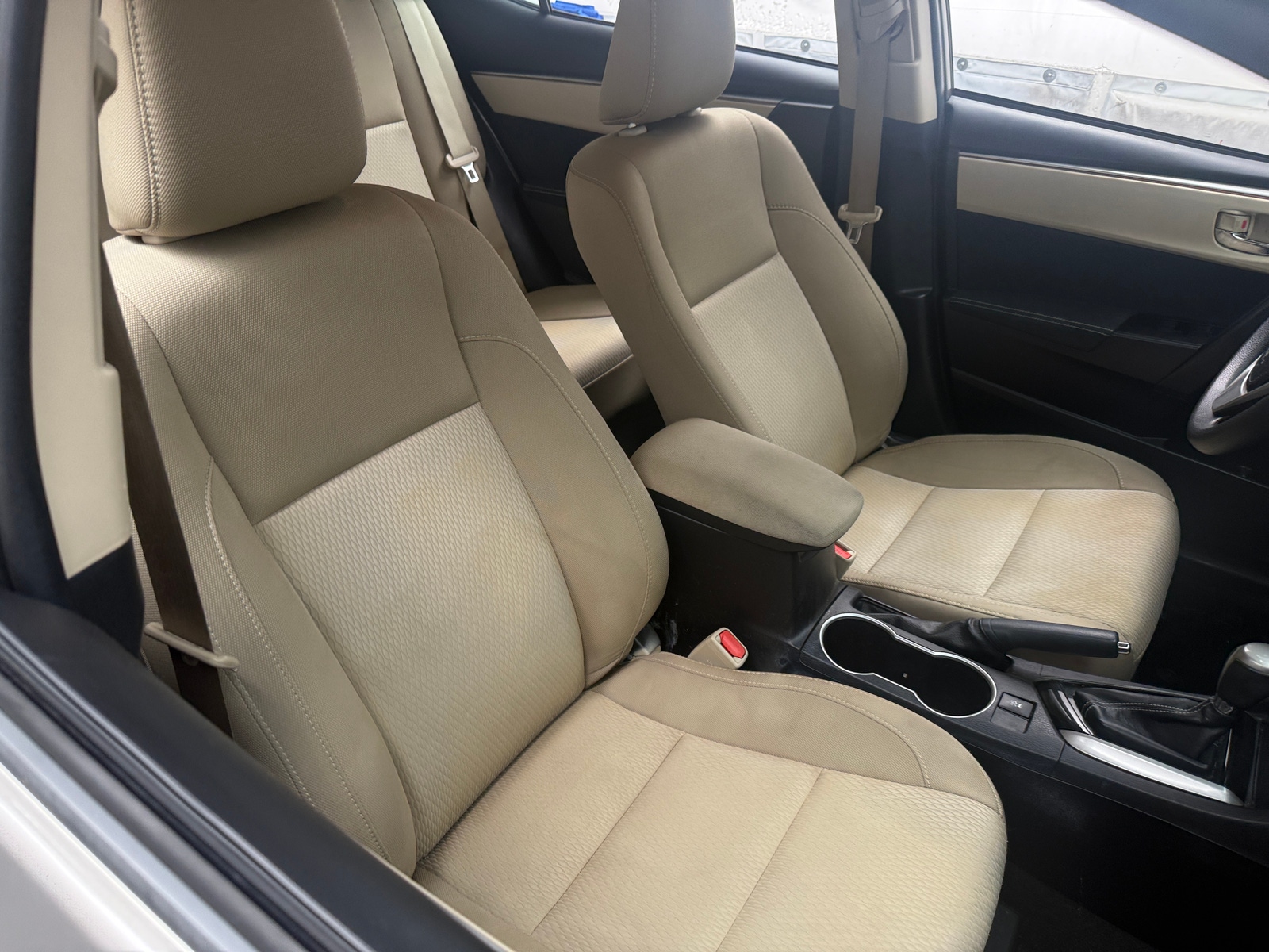 Thumbnail: 2016 Toyota Corolla - 2