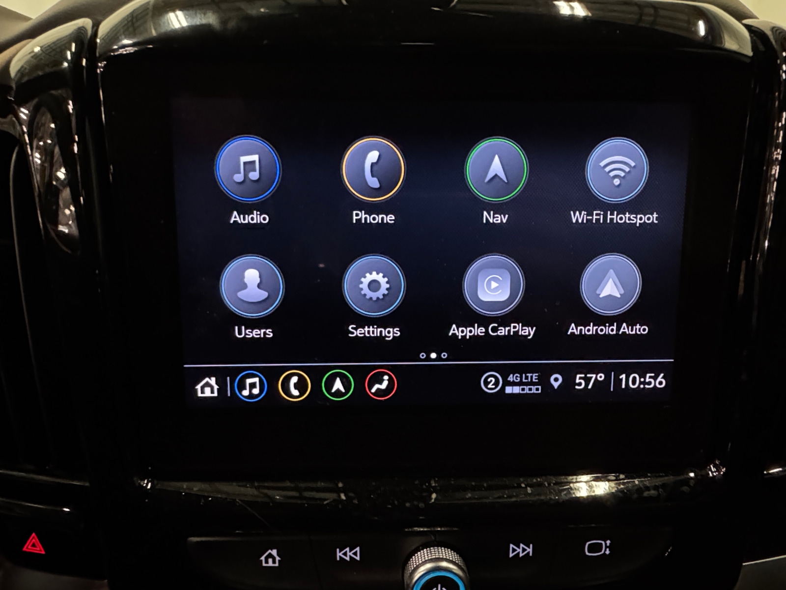 Thumbnail: 2023 Chevrolet Traverse - 3