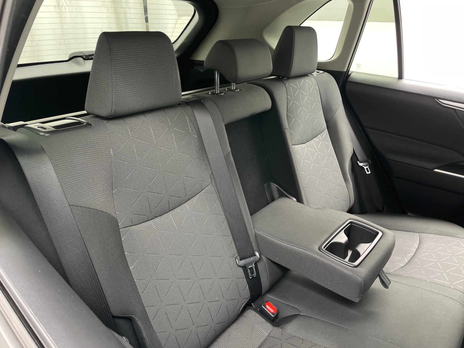 Thumbnail: 2023 Toyota RAV4 - 6