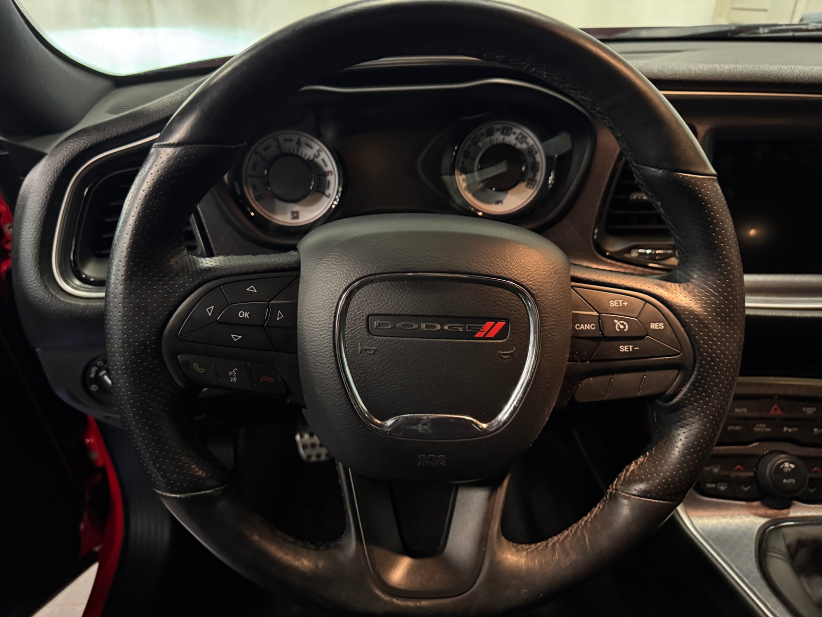 Thumbnail: 2017 Dodge Challenger - 3