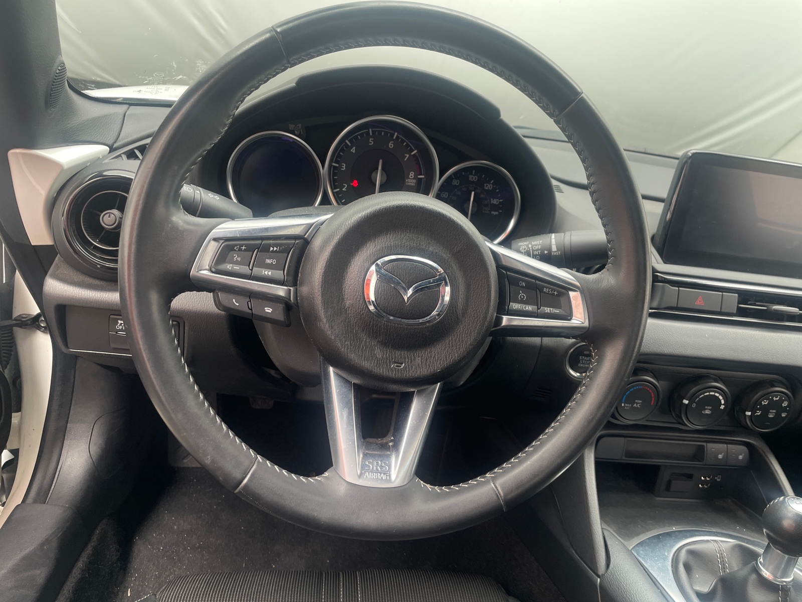 Thumbnail: 2021 Mazda MX-5 Miata - 4