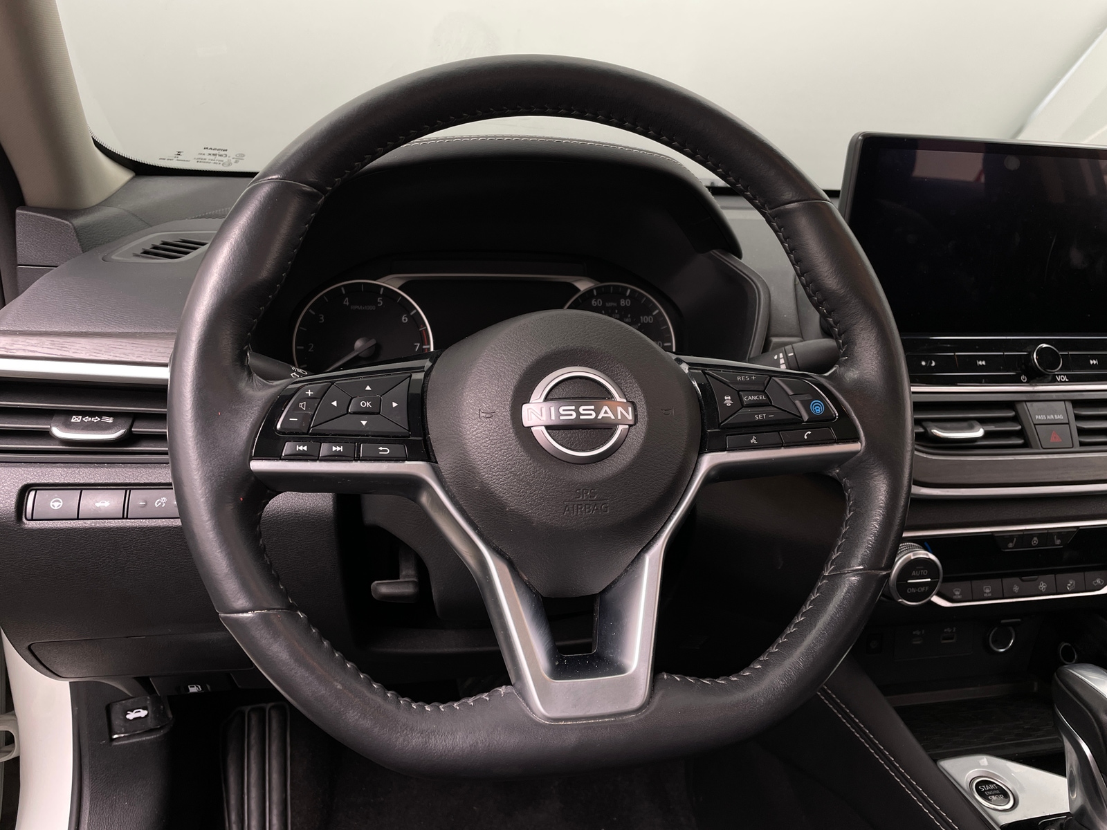 Thumbnail: 2023 Nissan Altima - 4