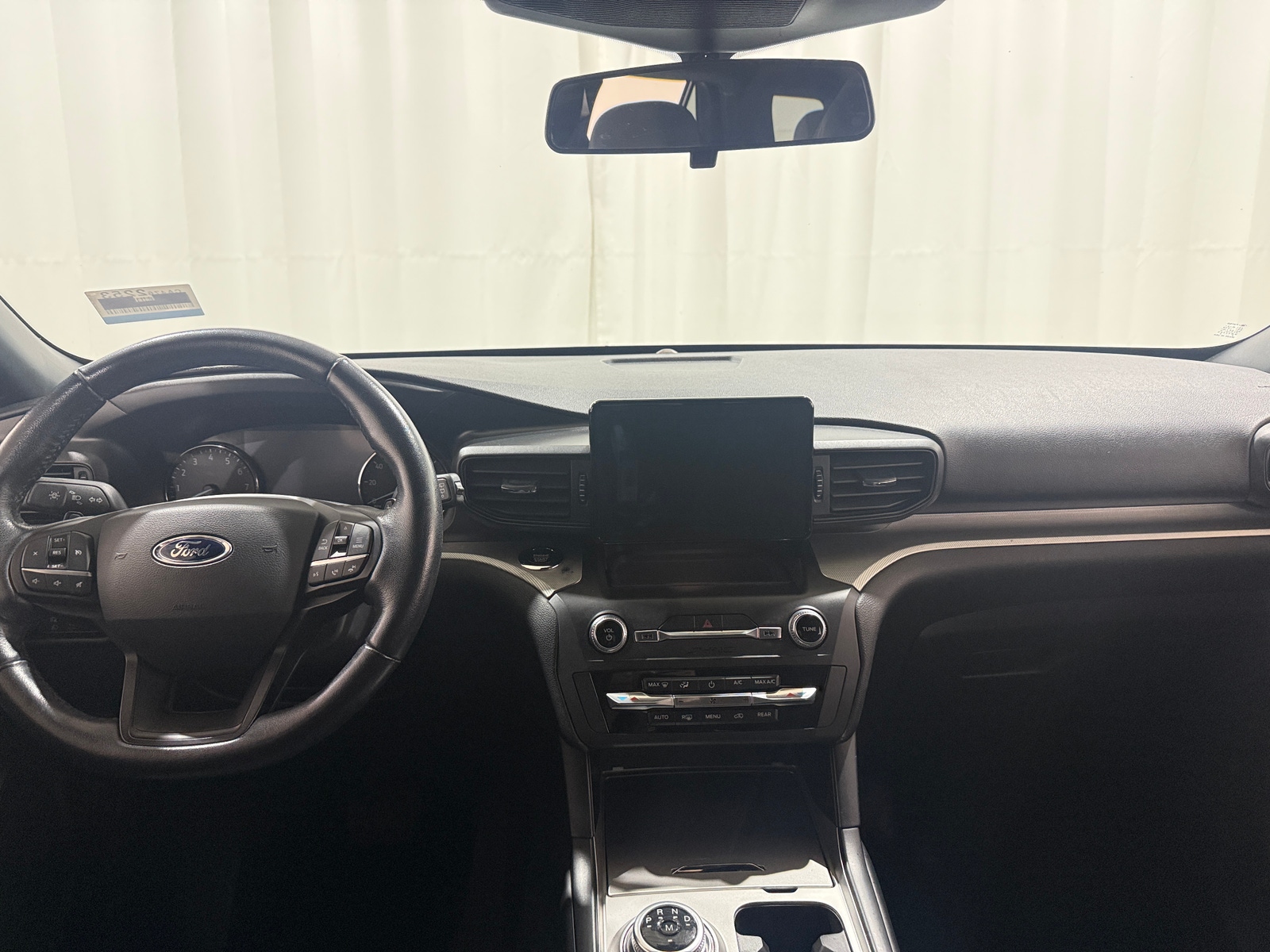 Thumbnail: 2020 Ford Explorer - 3