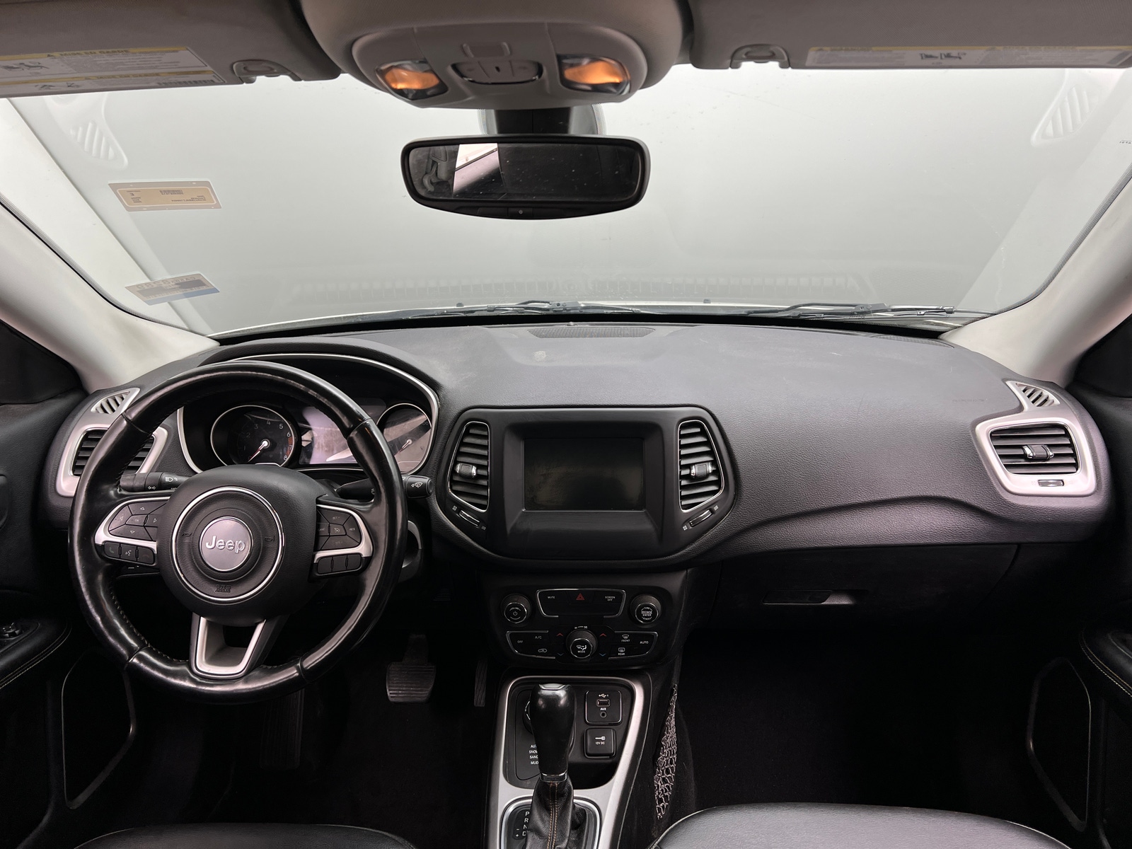 Thumbnail: 2020 Jeep Compass - 3