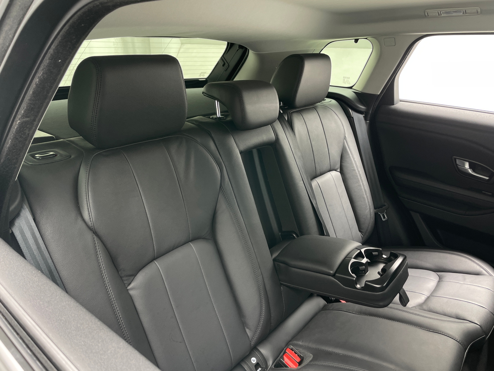 Thumbnail: 2019 Land Rover Range Rover Evoque - 5