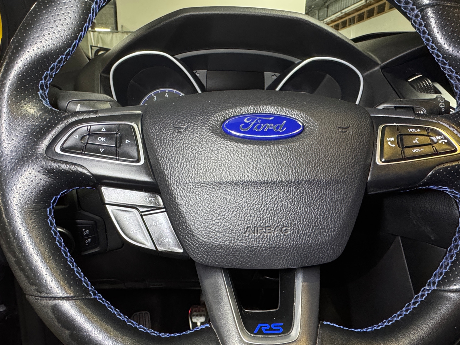 Thumbnail: 2016 Ford Focus - 4
