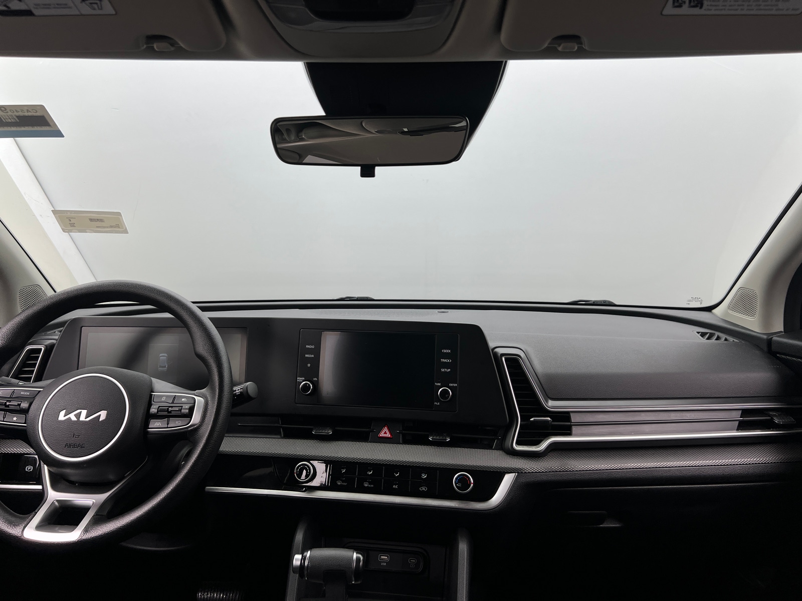 Thumbnail: 2025 Kia Sportage - 3