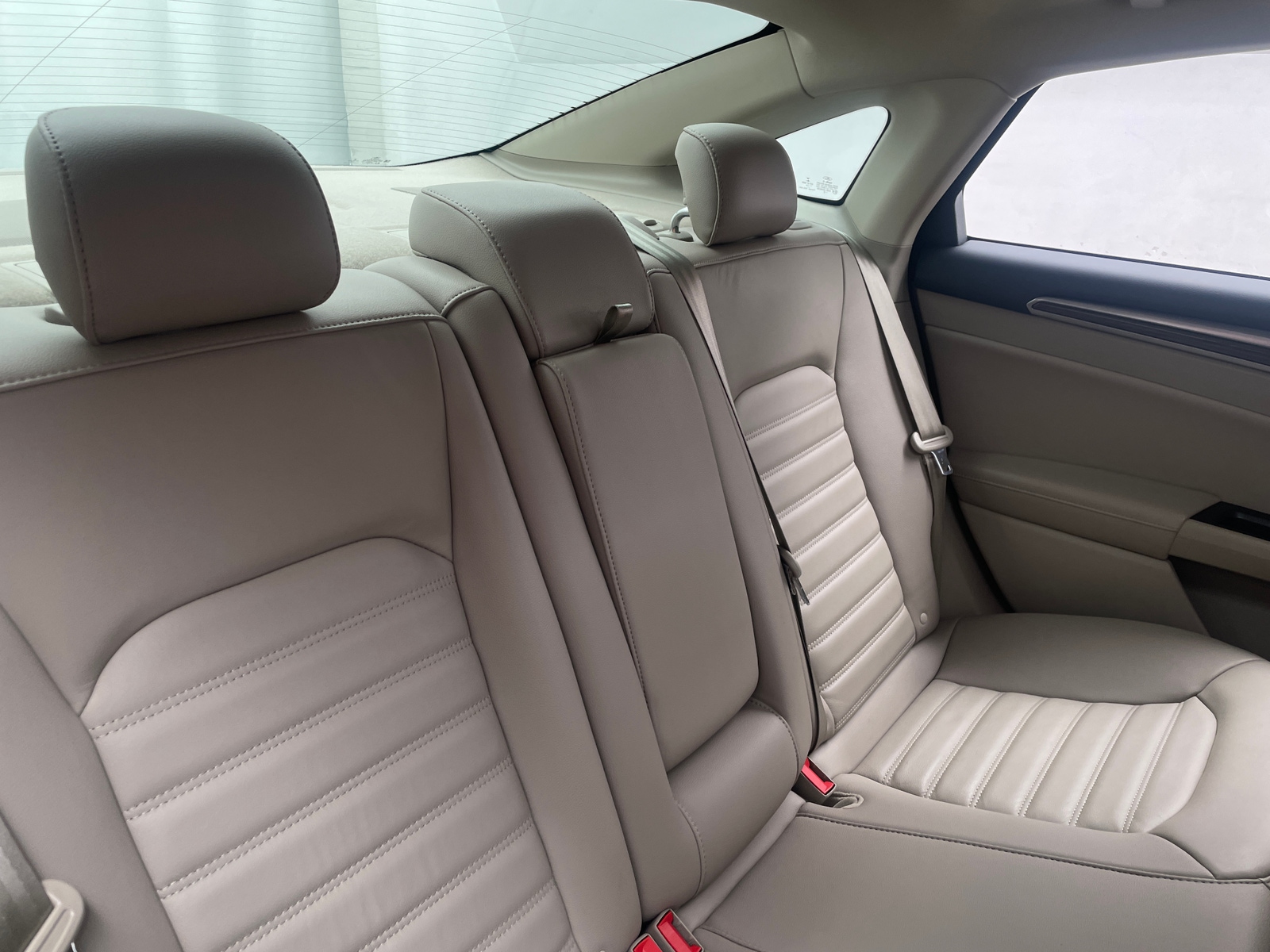 Thumbnail: 2017 Ford Fusion - 5