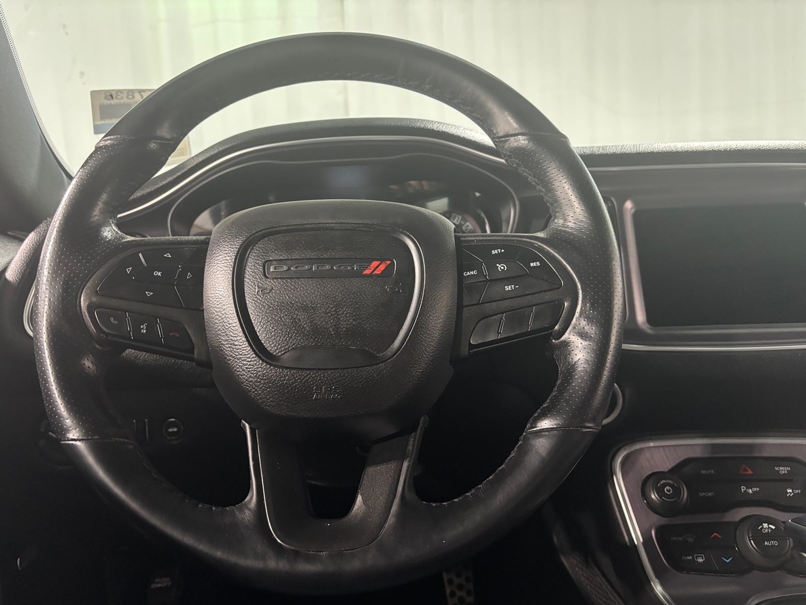 Thumbnail: 2018 Dodge Challenger - 4